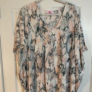 NWOT Buddy Love snake skin top